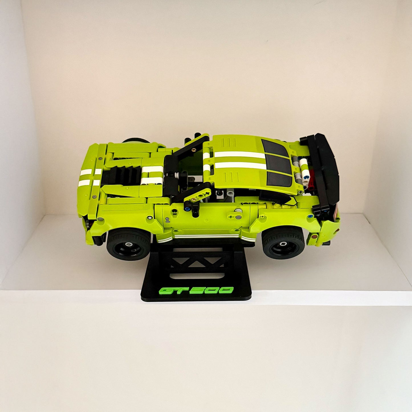 Shelf Display Stand for LEGO® Technic Ford Mustang Shelby GT500 (42138)