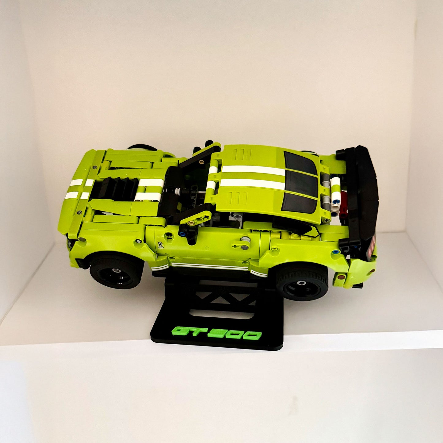Shelf Display Stand for LEGO® Technic Ford Mustang Shelby GT500 (42138)